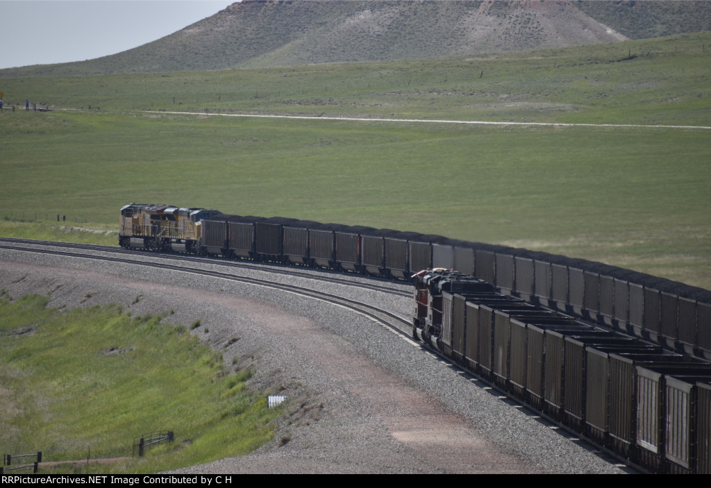 UP 2594/3049/BNSF 9242/9265